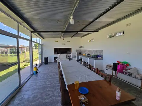 VENTA CASA 1 DORMIT PILETA AIRE PAMPA ZARATE