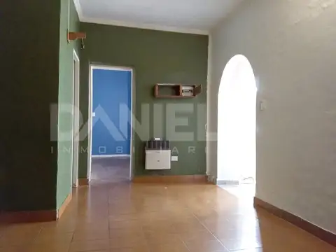 Depto Tipo Casa en Alquiler en Ituzaingo, $ 750.000