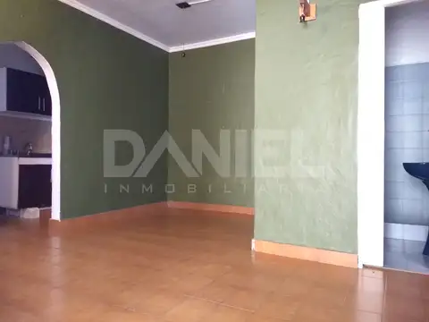 Depto Tipo Casa en Alquiler de 2 dormitorios