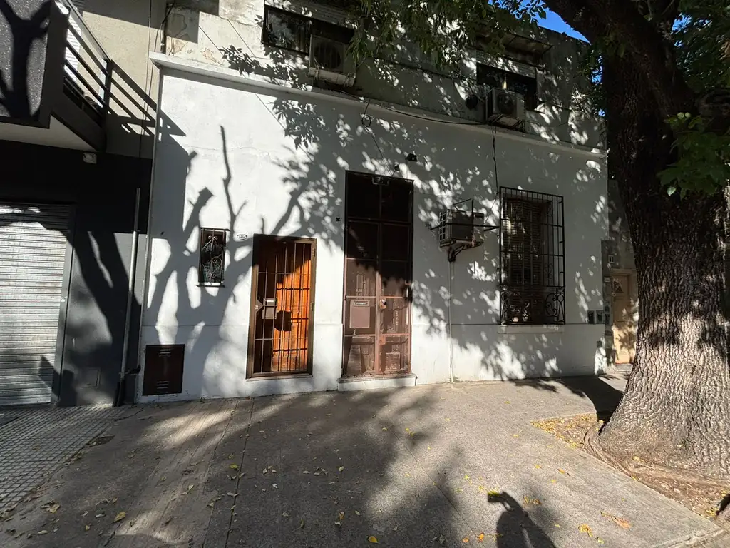 Virrey Liniers 1900, Piso PB