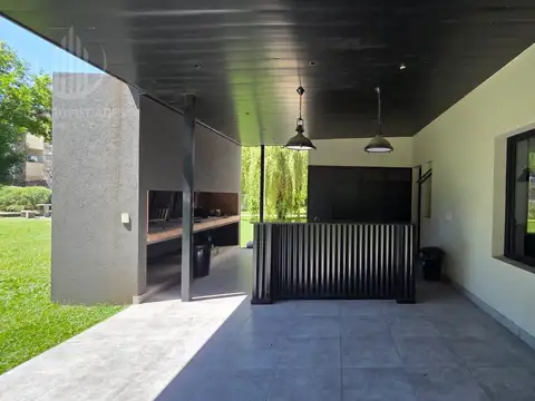 Departamento en Alquiler con 2 cocheras