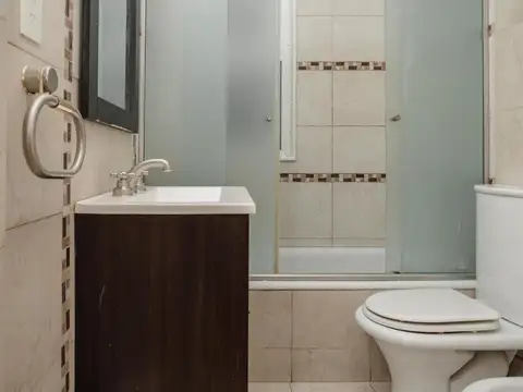 Departamento en Venta 70 años