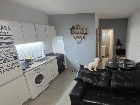 Departamento 2 ambientes  Ramos Mejía con balcon