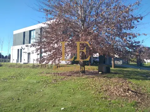 Terreno en Venta de 926,0 m2