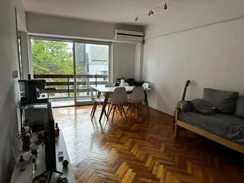 Departamento de 3 AMB en pleno centro de San Isidro.