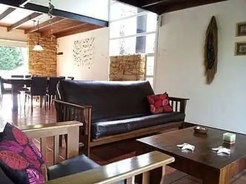 PROPIEDAD SUSPENDIDA Edificio | Mar AZUL