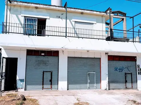 Alquiler Departamento 3 ambientes en primer piso por escalera- Ituzaingó