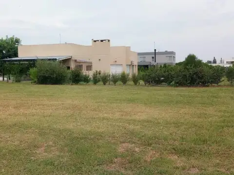 Terreno en Venta en Santa Rita, USD 35.000