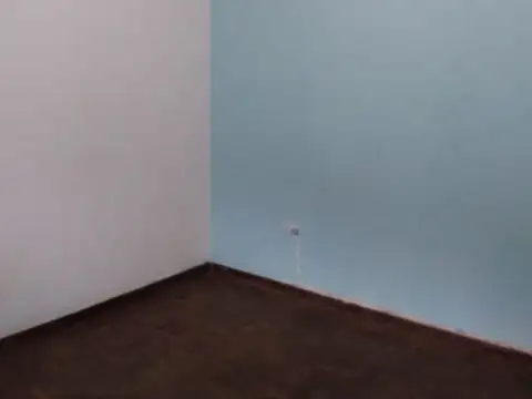 Depto Tipo Casa en Alquiler en San Antonio de Padua, $ 600.000