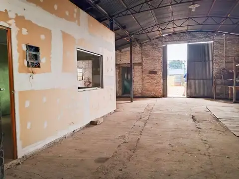 VENTA DE GALPON CON BUEN TERRENO