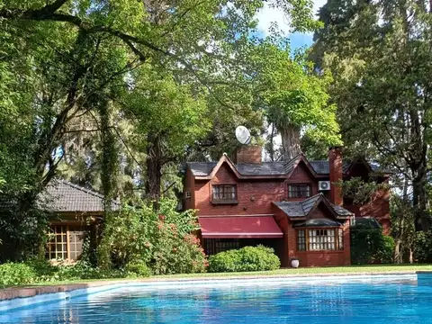 VENTA CASA 6 AMBIENTES DEL VISO PILAR