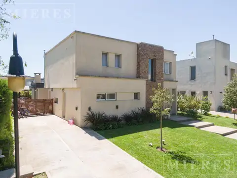 Casa en Alquiler Temporal en La Comarca, USD 4.500