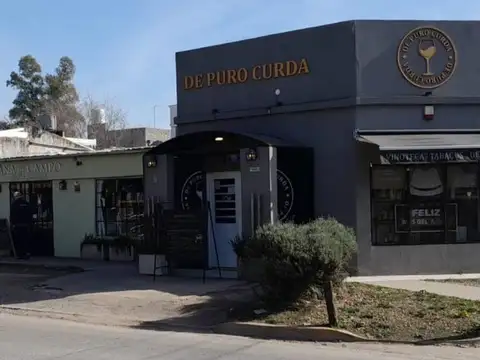 Local en Venta en Francisco Alvarez, USD 180.000