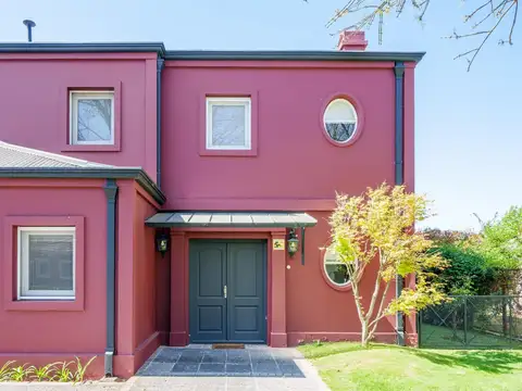 Casa en Venta de 5 dormitorios