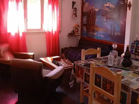 Casa centrica en buen estado 