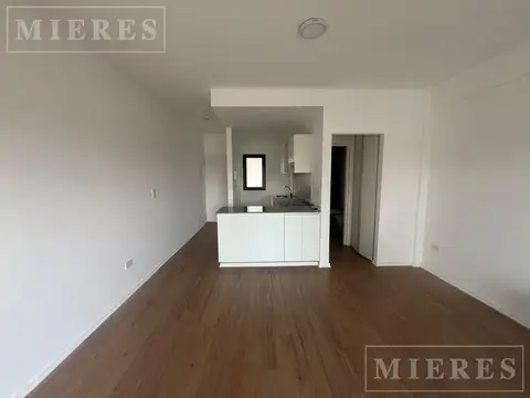 Monoambiente en Alquiler en Tigre centro