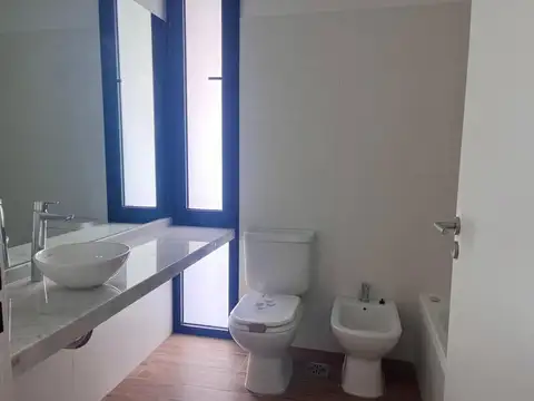 Departamento en Alquiler en Dique Luján, USD 500
