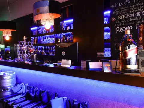 Local en Venta 80 años