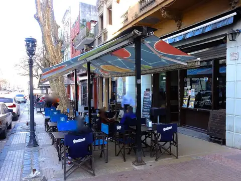 VENTA Hostel y Restaurant- En zona turistica de San Telmo