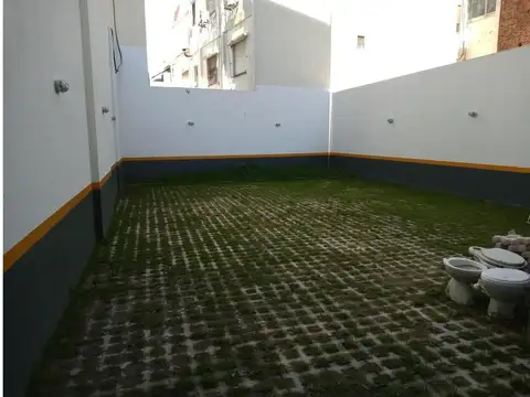 1 Ambiente a estrenar Aranguren 2300 Flores