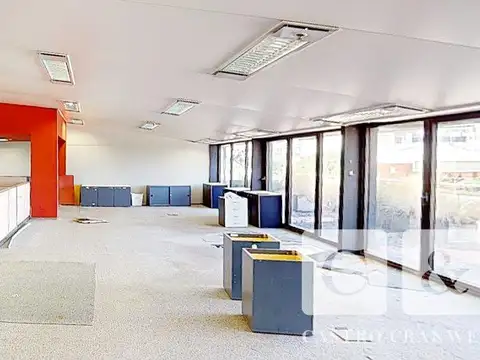 Oficina en Alquiler 32 años