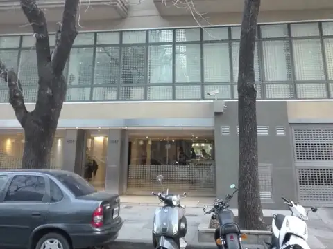 Cochera -venta en edificio premiun Córdoba y Medrano escritura primer subsuelo