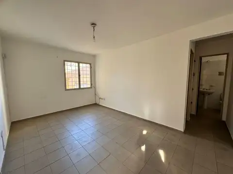 Departamento en Alquiler en Observatorio, $ 330.000