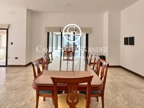 Casa 4 ambientes con 3 baños