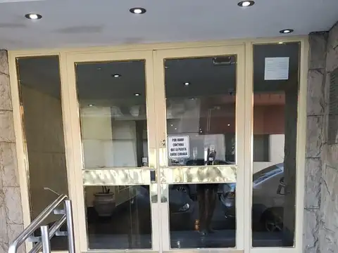 Avellaneda 4300, Piso 20