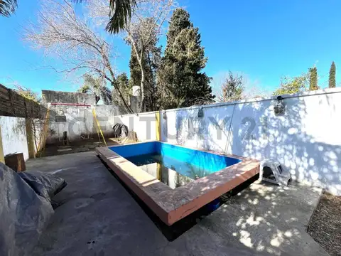 Casa en Venta con 1 cochera