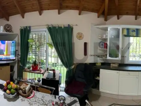 Casa en Venta en Maipu, USD 195.000