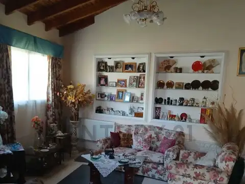 Casa en Venta de 5 dormitorios