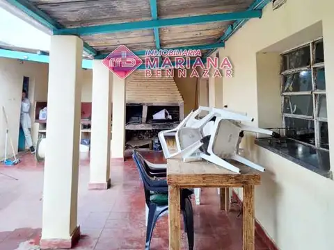 CASA EN VENTA - BARADERO