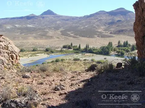 Campo en venta en Esquel Patagonia 9000 has -Ideal Turismo