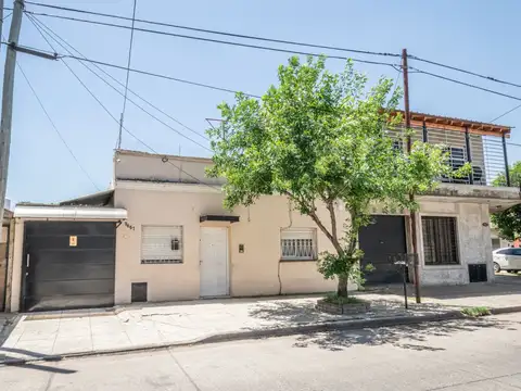 Casa - Venta - Argentina, Tres de Febrero - Congreso 9667