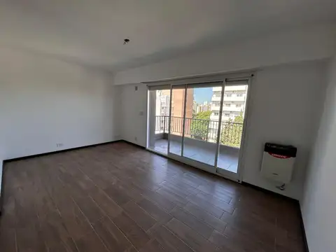 Departamento en Venta en Echesortu, USD 66.000