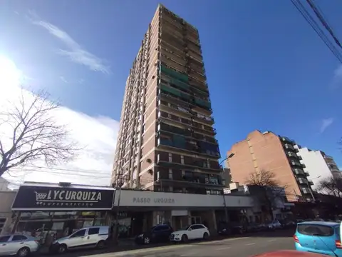 Villa Urquiza Dto 4 Amb Con Cochera Fija, Balcon Patio Y Baulera