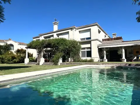 Casa en Venta de 5 dormitorios