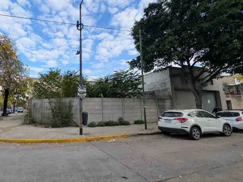 Terreno en Venta en Pompeya, USD 125.000