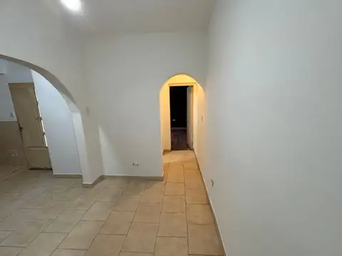 Depto Tipo Casa en Alquiler de 2 ambientes