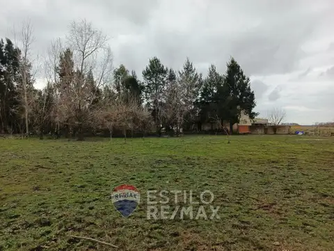 Los Alamos S/N entre J. B. Chabagno y Manuel Belgrano