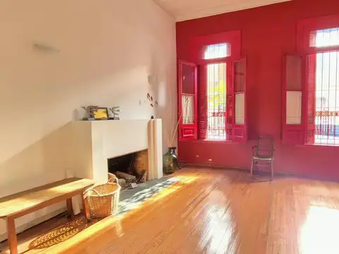 Depto Tipo Casa 6 ambientes con 2 baños