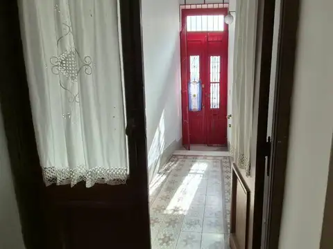 Depto Tipo Casa en Venta de 6 ambientes