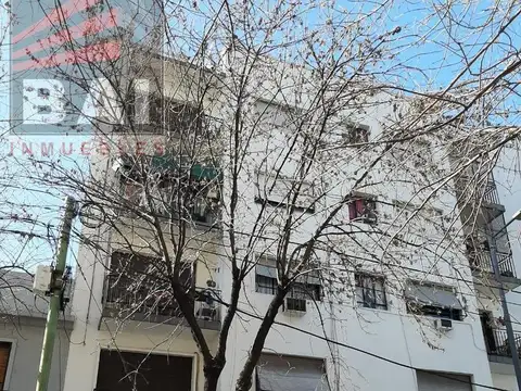 Departamento 3 Ambientes al Frente en Flores | Muy Luminoso | USD 79.000