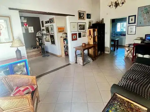 a 100 metros de la Plaza Principal