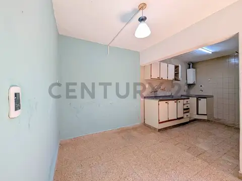 ITALIA 3800, Piso 0