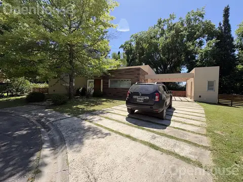 VENTA-EXCELENTE CASA EN BARRIO SANTA SILVINA- APTA CREDITO Y FINANCIACION PRIVADA-PILAR