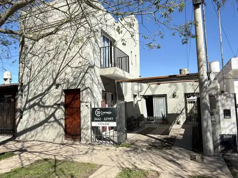 VENTA tres propiedades en un mismo terreno. VENADO TUERTO