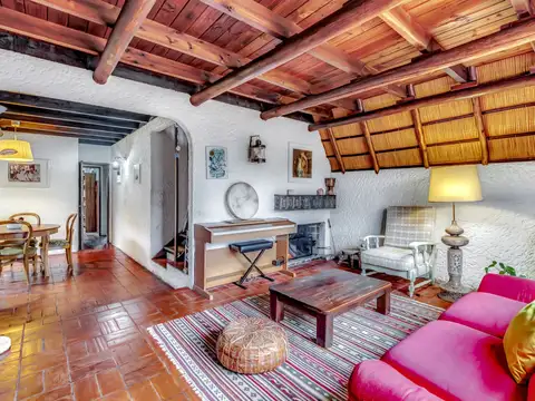 Casa en Venta en Playa Mansa, USD 283.000