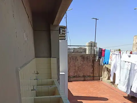Venta Monoambiente Boedo Escalera Reciclado